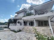 Casa / Sobrado em Condomínio para Locação em Vinhedo/SP...