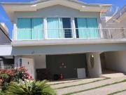 Casa / Sobrado em Condomínio para Locação em Vinhedo/SP...