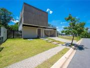 Casa / Sobrado em Condomínio para Locação em Vinhedo/SP...