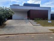 Casa / Sobrado em Condomínio para Locação em...