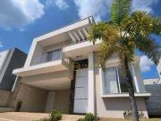 Casa / Sobrado em Condomínio para Locação em...