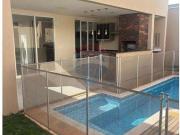 Casa / Sobrado em Condomínio para Locação em...