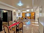 Casa / Sobrado em Condomínio para Venda em Águas...