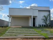 Casa / Sobrado em Condomínio para Venda em Águas de...