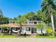 Casa / Sobrado em Condomínio para Venda em Angra dos...