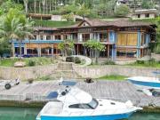 Casa / Sobrado em Condomínio para Venda em Angra dos...
