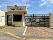 Casa / Sobrado em Condomínio para Venda em Aparecida de...