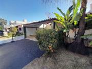 Casa / Sobrado em Condomínio para Venda em Aparecida de...