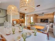 Casa / Sobrado em Condomínio para Venda em Aparecida de...