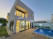 Casa / Sobrado em Condomínio para Venda em Aparecida de...