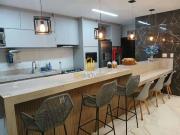 Casa / Sobrado em Condomínio para Venda em Aparecida de...