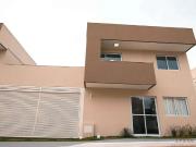 Casa / Sobrado em Condomínio para Venda em Aparecida de...