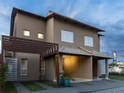 Casa / Sobrado em Condomínio para Venda em Aparecida de...