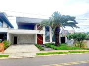 Casa / Sobrado em Condomínio para Venda em Aparecida de...