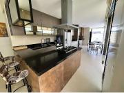 Casa / Sobrado em Condomínio para Venda em Aparecida de...