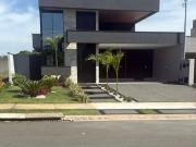 Casa / Sobrado em Condomínio para Venda em Aparecida de...