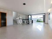 Casa / Sobrado em Condomínio para Venda em Aparecida de...