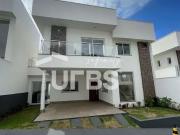 Casa / Sobrado em Condomínio para Venda em Aparecida de...