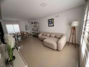 Casa / Sobrado em Condomínio para Venda em Aparecida de...