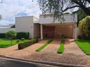 Casa / Sobrado em Condomínio para Venda em Araraquara/SP...