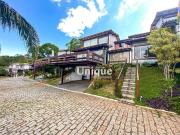 Casa / Sobrado em Condomínio para Venda em Armação dos...