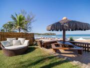 Casa / Sobrado em Condomínio para Venda em Armação dos...