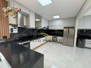 Casa / Sobrado em Condomínio para Venda em Artur...