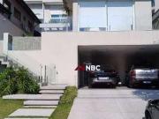 Casa / Sobrado em Condomínio para Venda em Arujá/SP...