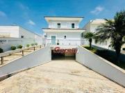 Casa / Sobrado em Condomínio para Venda em Arujá/SP...