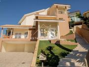 Casa / Sobrado em Condomínio para Venda em Arujá/SP...