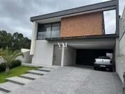 Casa / Sobrado em Condomínio para Venda em Arujá/SP...