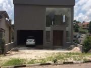 Casa / Sobrado em Condomínio para Venda em Arujá/SP...