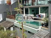 Casa / Sobrado em Condomínio para Venda em Arujá/SP...