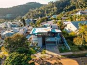 Casa / Sobrado em Condomínio para Venda em Atibaia/SP...