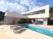 Casa / Sobrado em Condomínio para Venda em Atibaia/SP...