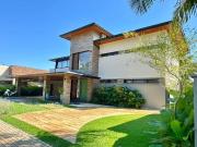 Casa / Sobrado em Condomínio para Venda em Atibaia/SP...