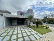 Casa / Sobrado em Condomínio para Venda em Atibaia/SP...