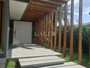 Casa / Sobrado em Condomínio para Venda em Atibaia/SP...