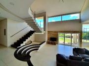 Casa / Sobrado em Condomínio para Venda em Atibaia/SP...