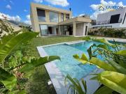 Casa / Sobrado em Condomínio para Venda em Atibaia/SP...