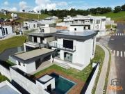 Casa / Sobrado em Condomínio para Venda em Atibaia/SP...