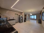 Casa / Sobrado em Condomínio para Venda em Atibaia/SP...