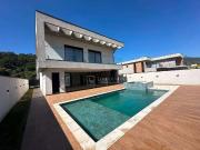 Casa / Sobrado em Condomínio para Venda em Atibaia/SP...