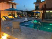 Casa / Sobrado em Condomínio para Venda em Atibaia/SP...