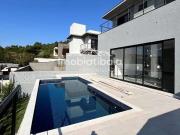 Casa / Sobrado em Condomínio para Venda em Atibaia/SP...