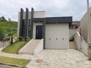 Casa / Sobrado em Condomínio para Venda em Atibaia/SP...