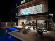 Casa / Sobrado em Condomínio para Venda em Atibaia/SP...