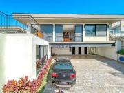 Casa / Sobrado em Condomínio para Venda em Atibaia/SP...