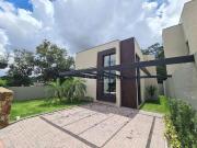 Casa / Sobrado em Condomínio para Venda em Atibaia/SP...