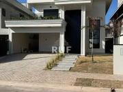 Casa / Sobrado em Condomínio para Venda em Atibaia/SP...